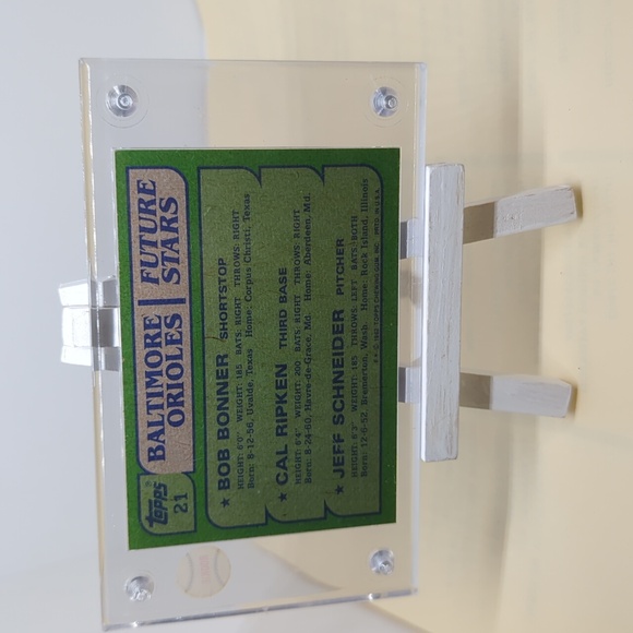 1982 Topps 21 Baltimore Orioles Future Stars Bonner Ripken Schneider - Picture 8 of 8